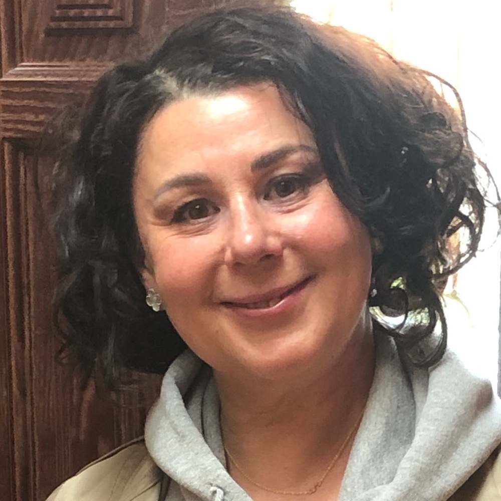 Meet your Posher, Lana